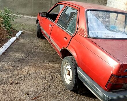 Красный Опель Аскона, объемом двигателя 1.6 л и пробегом 275 тыс. км за 750 $, фото 2 на Automoto.ua