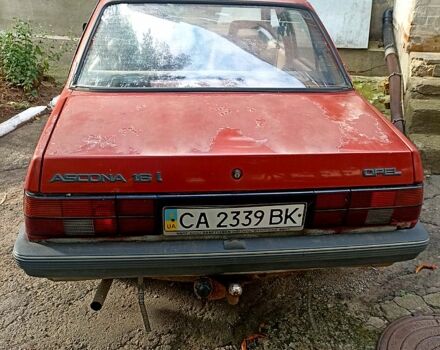Красный Опель Аскона, объемом двигателя 1.6 л и пробегом 275 тыс. км за 750 $, фото 1 на Automoto.ua