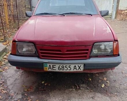 Красный Опель Аскона, объемом двигателя 0 л и пробегом 400 тыс. км за 600 $, фото 5 на Automoto.ua