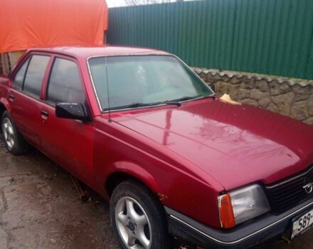 Червоний Опель Аскона, об'ємом двигуна 0 л та пробігом 300 тис. км за 650 $, фото 1 на Automoto.ua