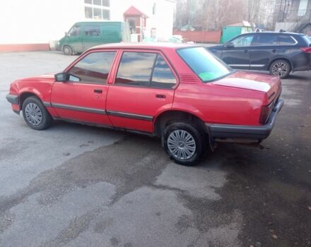 Красный Опель Аскона, объемом двигателя 1.6 л и пробегом 200 тыс. км за 750 $, фото 2 на Automoto.ua