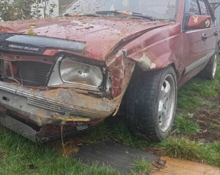 Красный Опель Аскона, объемом двигателя 1.8 л и пробегом 100 тыс. км за 350 $, фото 1 на Automoto.ua