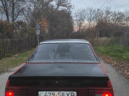 Красный Опель Аскона, объемом двигателя 1.6 л и пробегом 120 тыс. км за 764 $, фото 1 на Automoto.ua