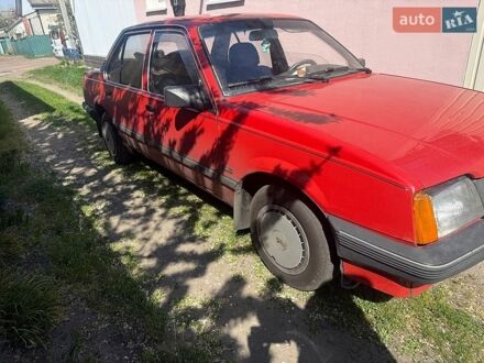 Красный Опель Аскона, объемом двигателя 1.6 л и пробегом 777 тыс. км за 1000 $, фото 1 на Automoto.ua