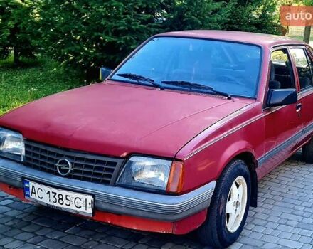 Опель Аскона 1986 в Ратно на Automoto.ua Красный Опель Аскона, объемом двигателя 1.6 л и пробегом 300 тыс. км за 800 $, фото 1 на Automoto.ua