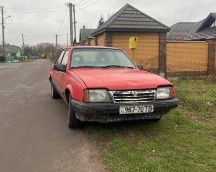 Червоний Опель Аскона, об'ємом двигуна 1.6 л та пробігом 150 тис. км за 500 $, фото 1 на Automoto.ua