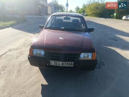 Опель Аскона 1986 у Черкасах на Automoto.ua Червоний Опель Аскона, об'ємом двигуна 0 л та пробігом 160 тис. км за 900 $, фото 1 на Automoto.ua