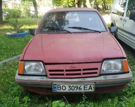 Червоний Опель Аскона, об'ємом двигуна 1.8 л та пробігом 67 тис. км за 600 $, фото 1 на Automoto.ua