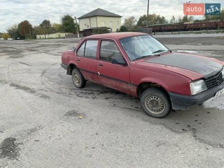 Красный Опель Аскона, объемом двигателя 1.8 л и пробегом 400 тыс. км за 380 $, фото 1 на Automoto.ua