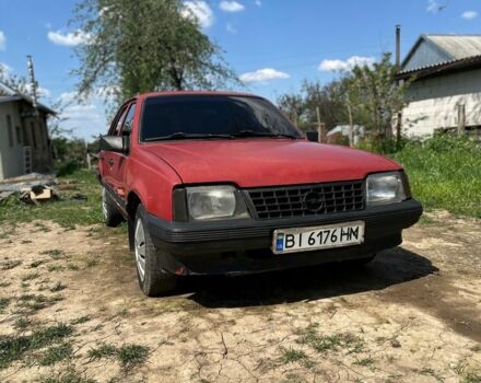 Красный Опель Аскона, объемом двигателя 2 л и пробегом 11 тыс. км за 750 $, фото 1 на Automoto.ua