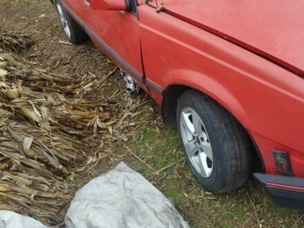 Красный Опель Аскона, объемом двигателя 2 л и пробегом 1 тыс. км за 238 $, фото 1 на Automoto.ua