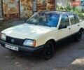 Опель Аскона, объемом двигателя 1.8 л и пробегом 300 тыс. км за 357 $, фото 1 на Automoto.ua