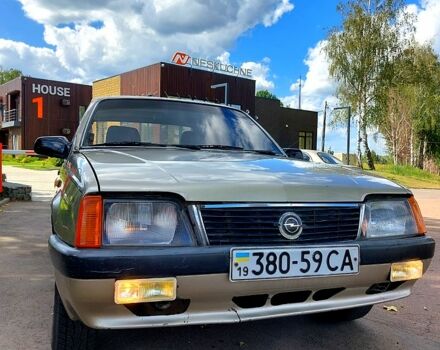 Опель Аскона, объемом двигателя 1.3 л и пробегом 377 тыс. км за 900 $, фото 3 на Automoto.ua