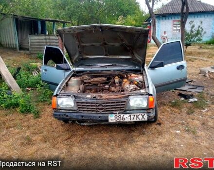 Опель Аскона, об'ємом двигуна 1.6 л та пробігом 303 тис. км за 360 $, фото 2 на Automoto.ua