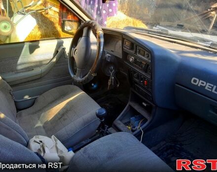 Опель Аскона, объемом двигателя 1.6 л и пробегом 0 тыс. км за 700 $, фото 1 на Automoto.ua