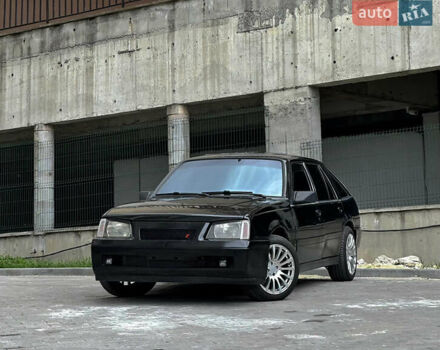 Опель Аскона, объемом двигателя 2 л и пробегом 350 тыс. км за 3000 $, фото 1 на Automoto.ua