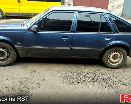 Опель Аскона, объемом двигателя 1.6 л и пробегом 0 тыс. км за 500 $, фото 1 на Automoto.ua