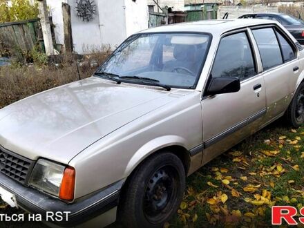 Опель Аскона, объемом двигателя 1.6 л и пробегом 200 тыс. км за 590 $, фото 1 на Automoto.ua