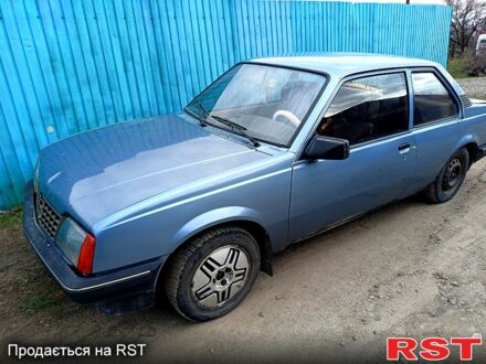 Опель Аскона 1995 у Києві на Automoto.ua Опель Аскона, об'ємом двигуна 1.6 л та пробігом 0 тис. км за 1000 $, фото 1 на Automoto.ua