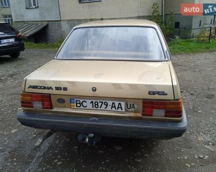 Опель Аскона 1981 в Трускавце на Automoto.ua Желтый Опель Аскона, объемом двигателя 1.6 л и пробегом 500 тыс. км за 400 $, фото 3 на Automoto.ua