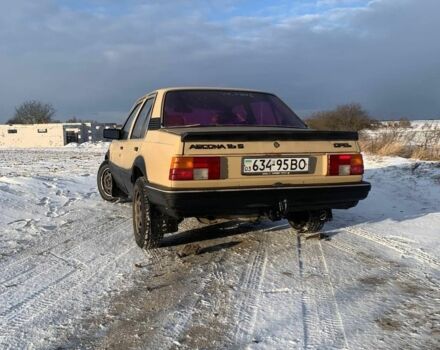 Желтый Опель Аскона, объемом двигателя 0 л и пробегом 350 тыс. км за 571 $, фото 1 на Automoto.ua