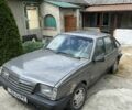 Сірий Опель Аскона, об'ємом двигуна 1.6 л та пробігом 1000 тис. км за 550 $, фото 1 на Automoto.ua
