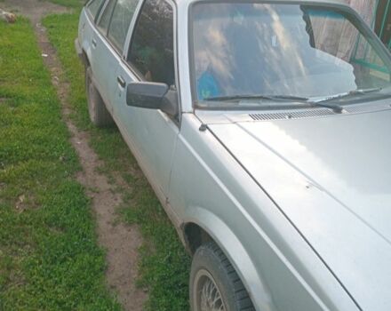 Серый Опель Аскона, объемом двигателя 1 л и пробегом 40 тыс. км за 312 $, фото 2 на Automoto.ua