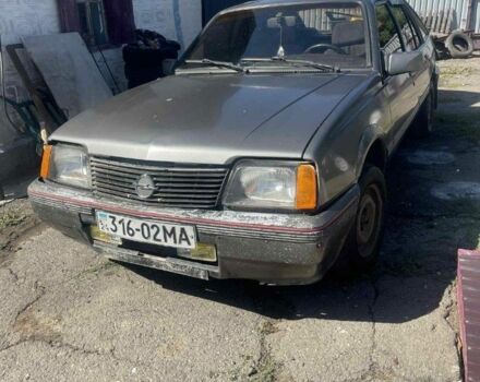 Опель Аскона 1984 в Знаменке на Automoto.ua Серый Опель Аскона, объемом двигателя 1 л и пробегом 49 тыс. км за 477 $, фото 7 на Automoto.ua