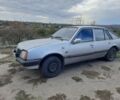 Серый Опель Аскона, объемом двигателя 0 л и пробегом 300 тыс. км за 432 $, фото 1 на Automoto.ua