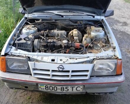 Опель Аскона 1986 в Самборе на Automoto.ua Серый Опель Аскона, объемом двигателя 0 л и пробегом 300 тыс. км за 500 $, фото 8 на Automoto.ua