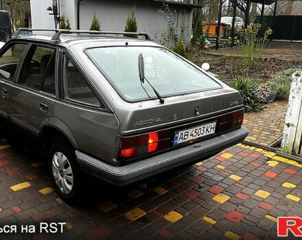 Сірий Опель Аскона, об'ємом двигуна 1.6 л та пробігом 369 тис. км за 800 $, фото 4 на Automoto.ua