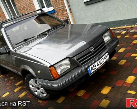 Сірий Опель Аскона, об'ємом двигуна 1.6 л та пробігом 369 тис. км за 800 $, фото 11 на Automoto.ua