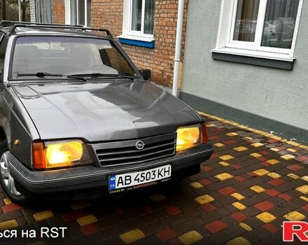 Сірий Опель Аскона, об'ємом двигуна 1.6 л та пробігом 369 тис. км за 800 $, фото 6 на Automoto.ua