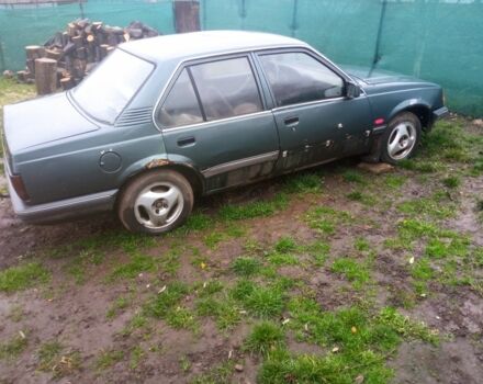 Сірий Опель Аскона, об'ємом двигуна 1.6 л та пробігом 300 тис. км за 650 $, фото 3 на Automoto.ua