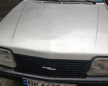 Опель Аскона 1984 в Ровно на Automoto.ua Серый Опель Аскона, объемом двигателя 1.6 л и пробегом 30 тыс. км за 1600 $, фото 1 на Automoto.ua
