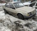 Серый Опель Аскона, объемом двигателя 1.6 л и пробегом 250 тыс. км за 200 $, фото 1 на Automoto.ua