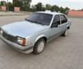 Серый Опель Аскона, объемом двигателя 1.6 л и пробегом 210 тыс. км за 750 $, фото 1 на Automoto.ua