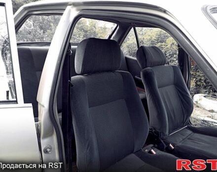 Серый Опель Аскона, объемом двигателя 1.6 л и пробегом 293 тыс. км за 800 $, фото 3 на Automoto.ua