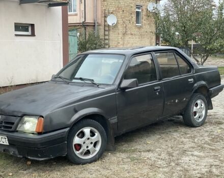 Опель Аскона 1986 в Буче на Automoto.ua Серый Опель Аскона, объемом двигателя 1.8 л и пробегом 150 тыс. км за 550 $, фото 2 на Automoto.ua