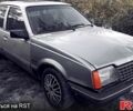 Серый Опель Аскона, объемом двигателя 1.6 л и пробегом 293 тыс. км за 800 $, фото 4 на Automoto.ua