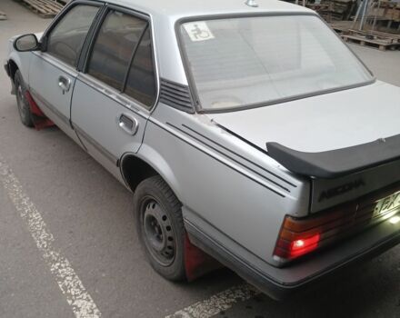 Сірий Опель Аскона, об'ємом двигуна 1 л та пробігом 3 тис. км за 940 $, фото 3 на Automoto.ua