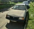 Сірий Опель Аскона, об'ємом двигуна 1.6 л та пробігом 87 тис. км за 437 $, фото 1 на Automoto.ua