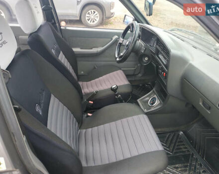 Сірий Опель Аскона, об'ємом двигуна 1.6 л та пробігом 95 тис. км за 1200 $, фото 3 на Automoto.ua