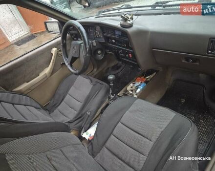 Серый Опель Аскона, объемом двигателя 1.58 л и пробегом 108 тыс. км за 1657 $, фото 5 на Automoto.ua