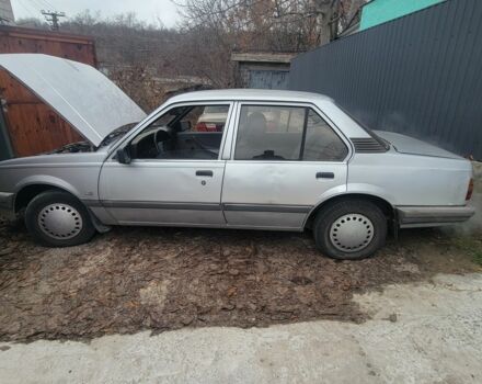 Серый Опель Аскона, объемом двигателя 1.6 л и пробегом 50 тыс. км за 700 $, фото 3 на Automoto.ua