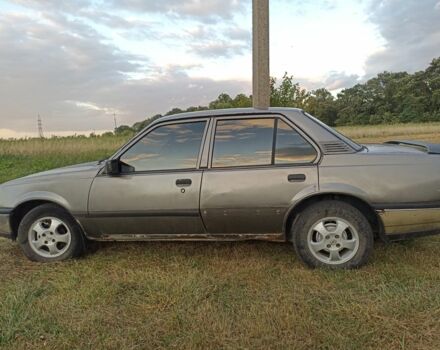 Серый Опель Аскона, объемом двигателя 0 л и пробегом 300 тыс. км за 500 $, фото 2 на Automoto.ua