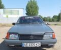 Серый Опель Аскона, объемом двигателя 1.8 л и пробегом 100 тыс. км за 641 $, фото 1 на Automoto.ua