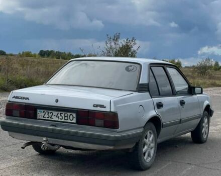Сірий Опель Аскона, об'ємом двигуна 1.6 л та пробігом 999 тис. км за 750 $, фото 1 на Automoto.ua