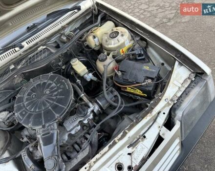 Сірий Опель Аскона, об'ємом двигуна 1.59 л та пробігом 100 тис. км за 2300 $, фото 38 на Automoto.ua