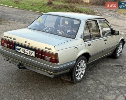 Сірий Опель Аскона, об'ємом двигуна 1.59 л та пробігом 100 тис. км за 2300 $, фото 18 на Automoto.ua